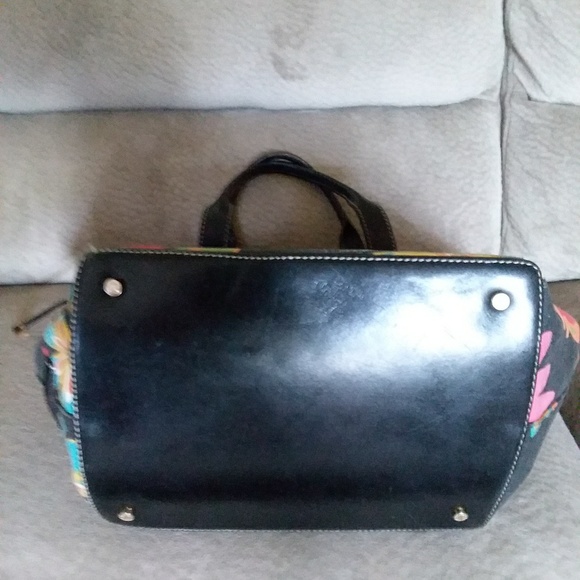 Kate Spade - Picture 3 of 4